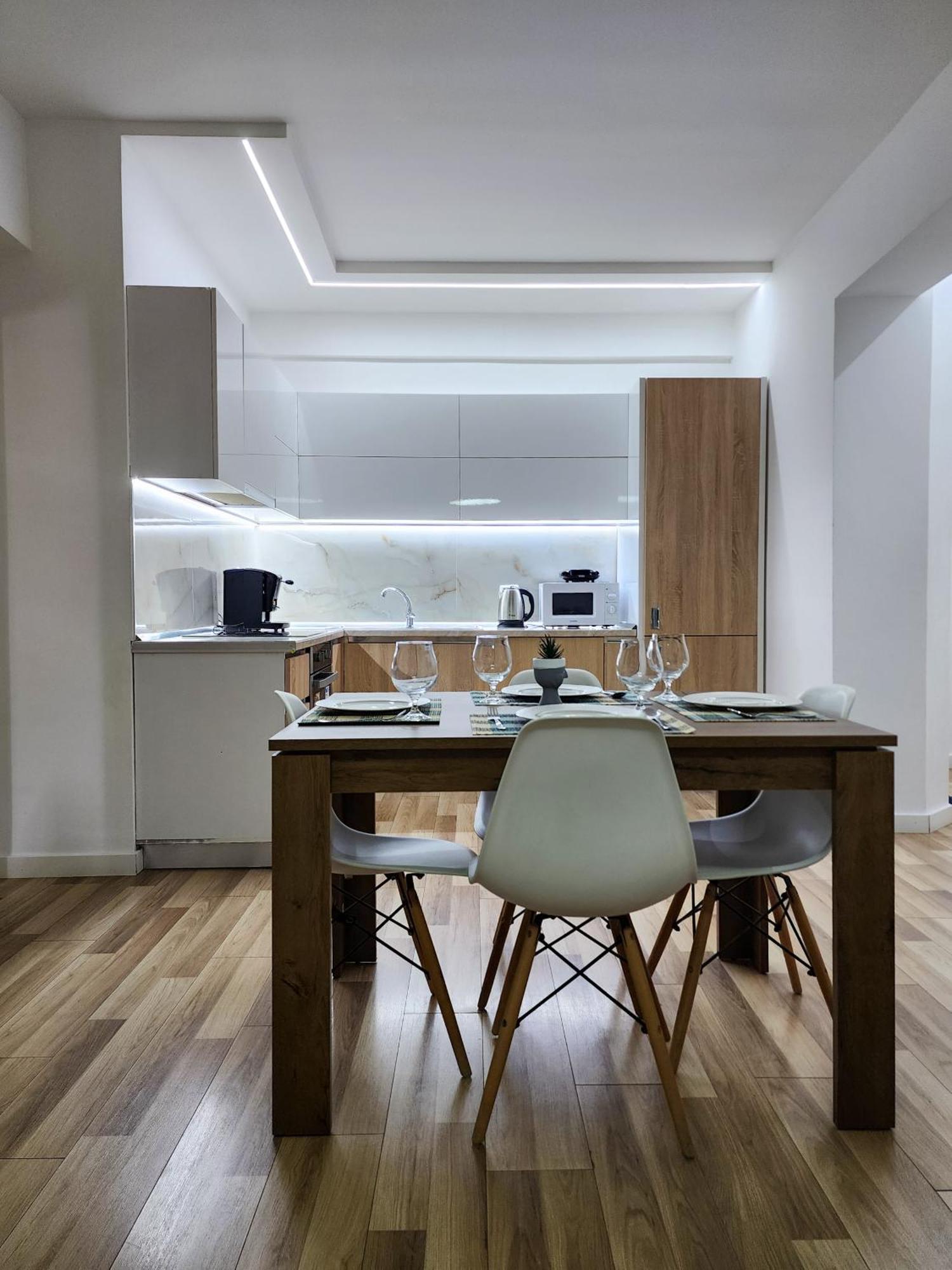 2E Apartment Myslym Shyri Tiran Dış mekan fotoğraf