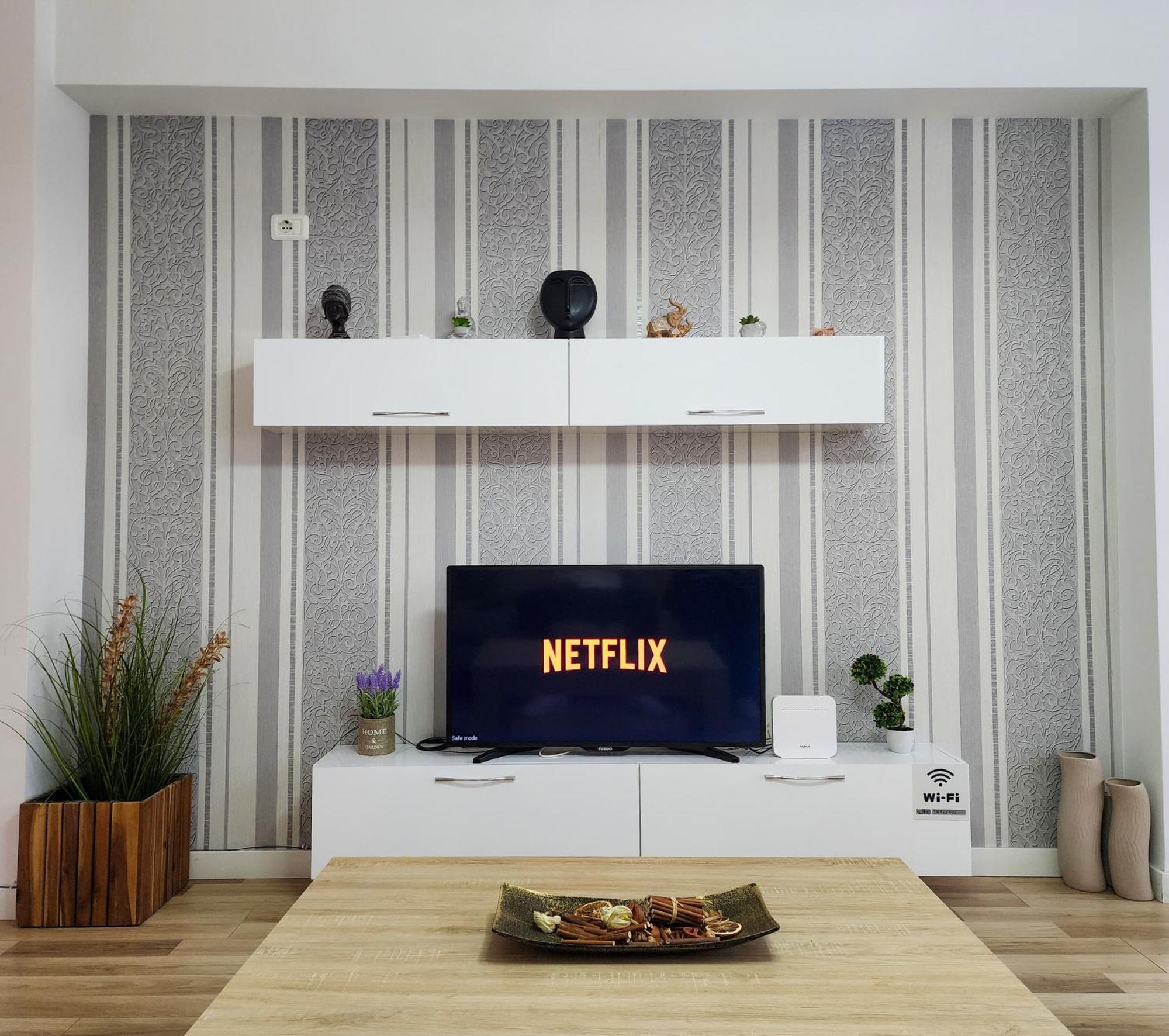 2E Apartment Myslym Shyri Tiran Dış mekan fotoğraf